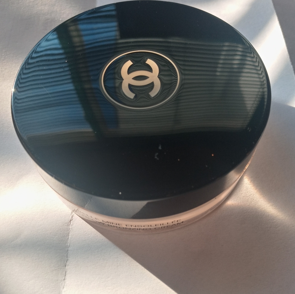 Chanel le beiges healthy glow bronzer